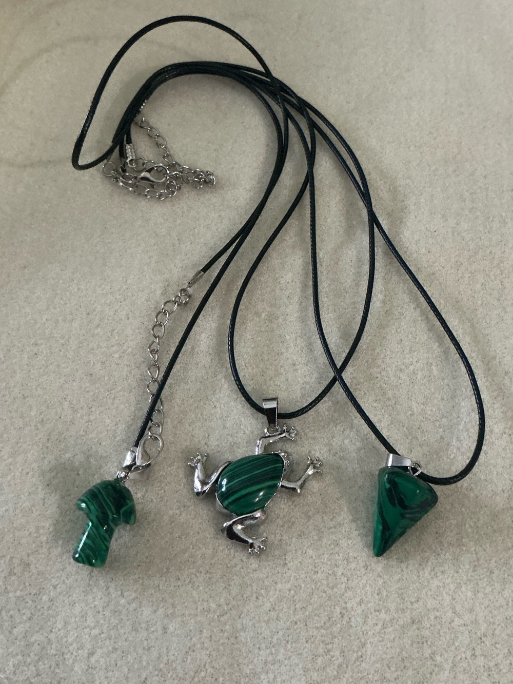Green Malachite Stone Frog & Pendant Necklace Set - Women Jewelry